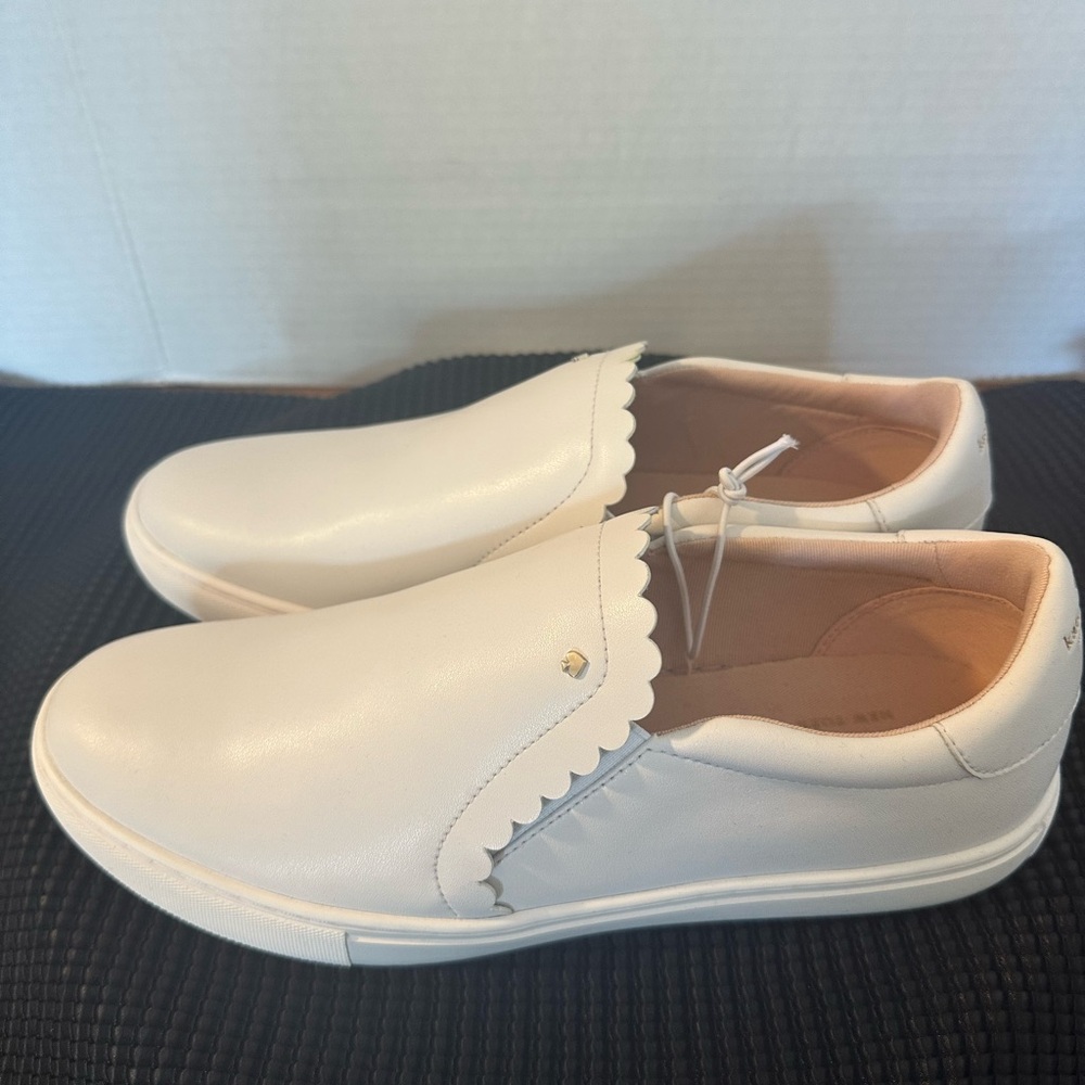 🆕Kate Spade Leather Slip-On Sneakers - Picture 6 of 14